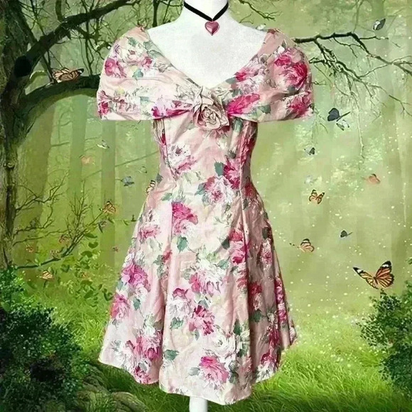 Dresses & Skirts - Vintage ILGWU USA Positively Ellyn Pink Floral Coquette Dress Size 9-10